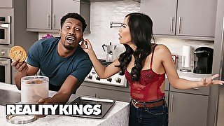 Reality Kings - Isiah Maxwell Gets Spanked By Jada Kai & He Fucks Her Hard With His Big Cock