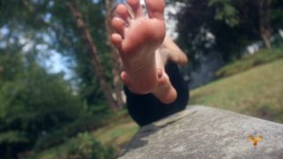 4k mixed ig model goddess shows sexy oiled feet in public