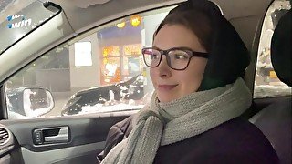 Russian Tinder Bitch Wants Sex On First Date