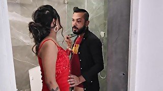 Bathroom blowjob for a big dick by a hot Desi girl
