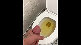 ThisBoiT jerks at work(cumshot)