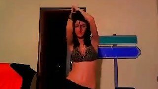 Kinky natural raven haired girlie with nice titties worked on webcam