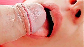 Incredible relaxing blowjob with cum in her mouth