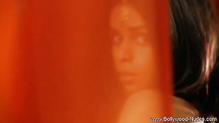 Indian MILF Loves Being Naked