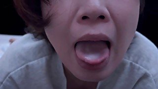 エロ精子が欲しくて照れながらごっくんフェラで興奮しちゃう♡ cum in mouth gokkun