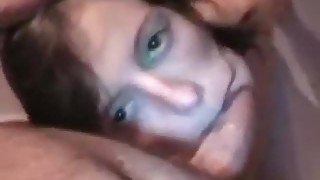 Amateur brunette stunner gives steamy blowjob