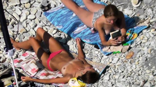 Voyeur video from the beach