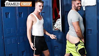 FamilyCreep - Bear Stepuncle Fucked Hard By His Juicy Jock Stepnephew