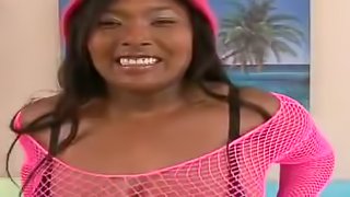 Skanky Ebony Takes It Between Her Tits