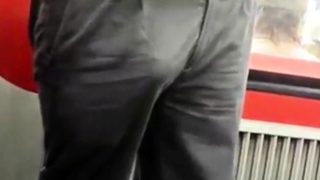 Str8 security guy bulge in metro