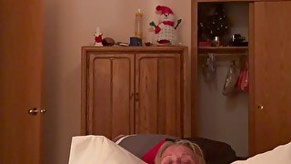 Watch granny cum with new vibe toy