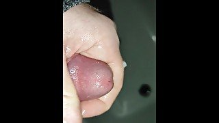 Solo Male - Huge Load in The Bath