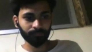 Indian Guy Jerking