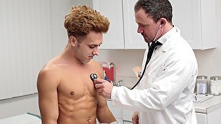 Cameron Basinger bottoms for daddy doctor Jesse Zeppelin