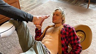 Brokeback Footjob: Rocky Sparks and roommate James Holt foot worship, footjob, edging, cumshots