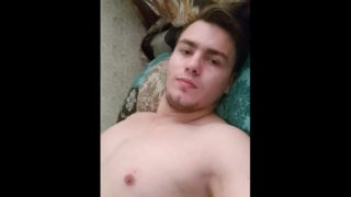 Guy with a big cock masturbates