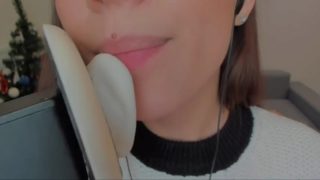 Asmr hg close ear lick