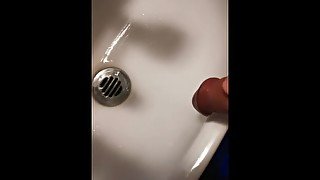 Pissing in the sink at a homeparty