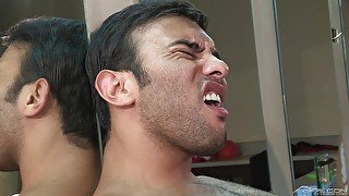 Amazing gay guy wants nothing more than to suck and ride a cock