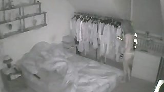 Laptop Cam - Bed Time