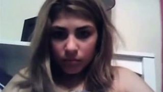 Teener Hairbrush Bating On Webcam NO SOUND