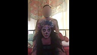 Sugar skull Latina invites me over to suck and fuck