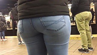 Nice wide Hips latina in the subway