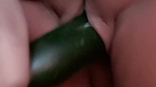 Thick filipina fucking her tight pussy with cucumber