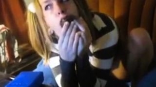 Awesome Amateur Teen masturbate