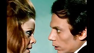 Adel Imam hot kisses