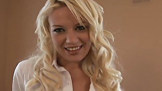 Holly Wellin is a stunning blonde in need of a hard boner