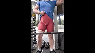 Red singlet bulge lift