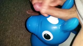 Funny Masturbation Cumshot !!!