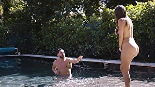 Outdoors video of amazing fucking with stunning neighbor Havana Bleu