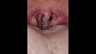 Flexing my tongue and throat w/audio