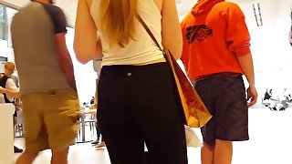 Candid - Sexy tight Lululemon Leggings ass