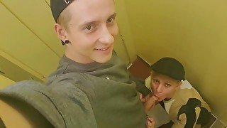 Daniel Hausser and Peter Polloc sex inside HOTEL ELEVATOR