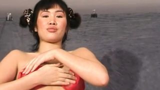 Sex-starved Hitomi gives an erotic performance in red underwear