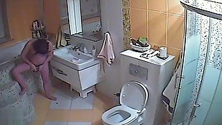 pregnant wife in toilet treats pussy