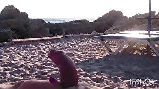 Handjob at the beach