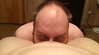 Eating wife’s pussy