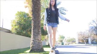 Sexy teen brunette takes off her clothes to jog