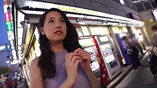 不倫願望をもつエロカワ人妻は調教済敏感ボディで感じちゃうｗ