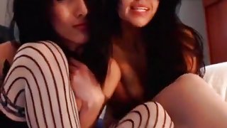 Paula_Sofia: They deepthroat opposite ends of a double-dildo