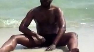 jerking off at the beach