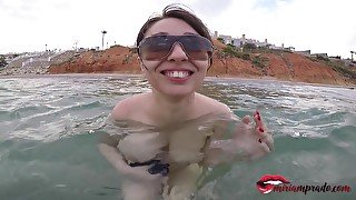 Busty Horny Young Man Wants Him To Cum In The Water / Miriam Prado