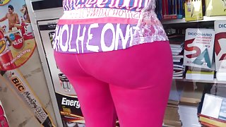 Morena Chuletuda Ricota Leggins Rosados Que Culote