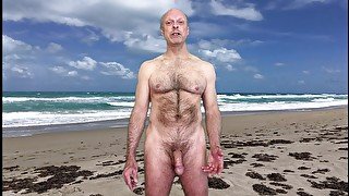 Straight Exhibitiionist's Gay Nude Beach Encounter