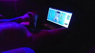 Watching s_sashap on chaturbate and cumming