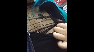 Exhibicionista en el subte linea B (Buenos Aires) xD